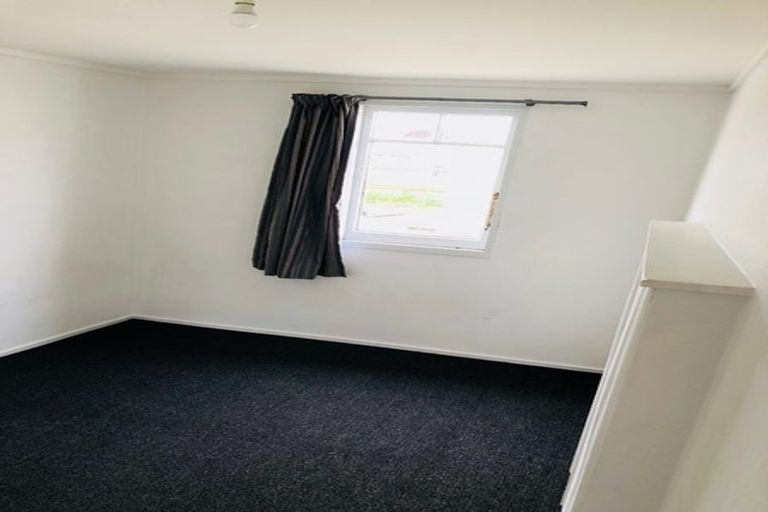 Photo of property in 213 Ferguson Street, Palmerston North, 4410