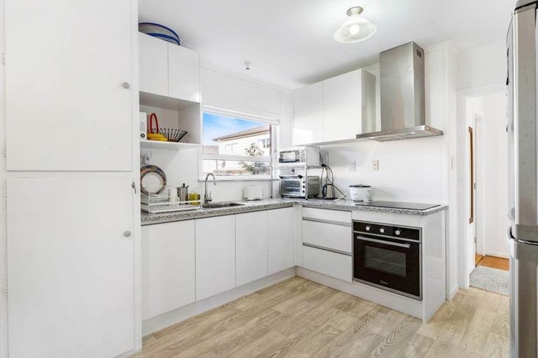 Photo of property in 6b Claymore Street, Manurewa, Auckland, 2102