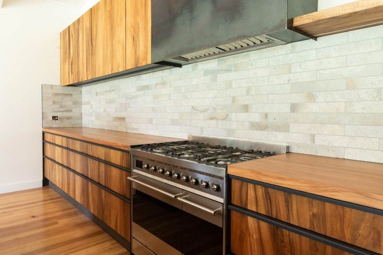 Photo of property in 16 Pa Road, Kerikeri, 0230