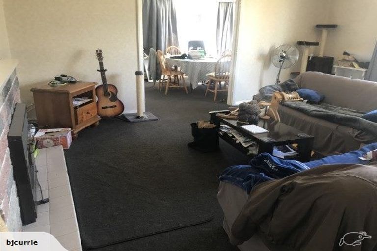 Photo of property in 24 Kent Crescent, Awapuni, Palmerston North, 4412