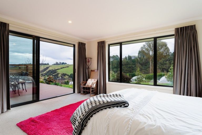 Photo of property in 27 Kayforce Road, Ocean View, Dunedin, 9035