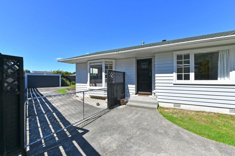 Photo of property in 4 Bailey Grove, Trentham, Upper Hutt, 5018