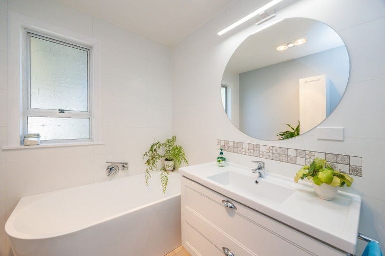 Photo of property in 120 West Street, Feilding, 4702