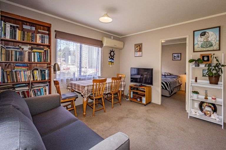 Photo of property in 25 Findlay Street, National Park, Owhango, 3989