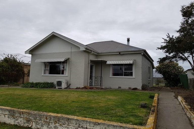 Photo of property in 10 Raymond Street, West End, Timaru, 7910
