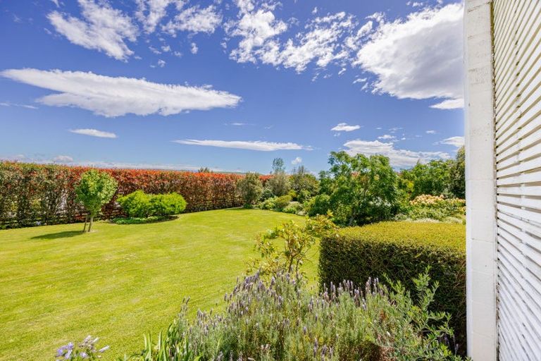 Photo of property in 370 Porangahau Road, Waipukurau, 4282