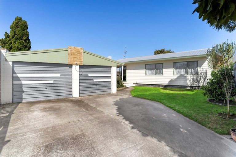 Photo of property in 65a Domain Road, Papamoa Beach, Papamoa, 3118