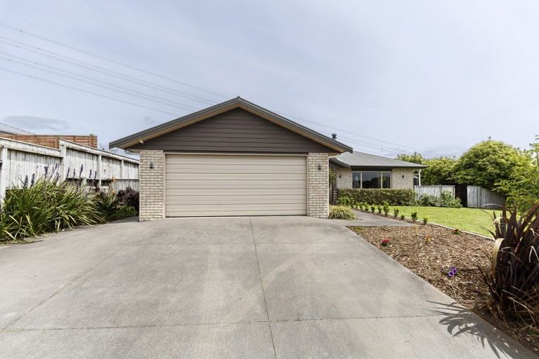 Photo of property in 3a Honeyfield Drive, Whalers Gate, New Plymouth, 4310