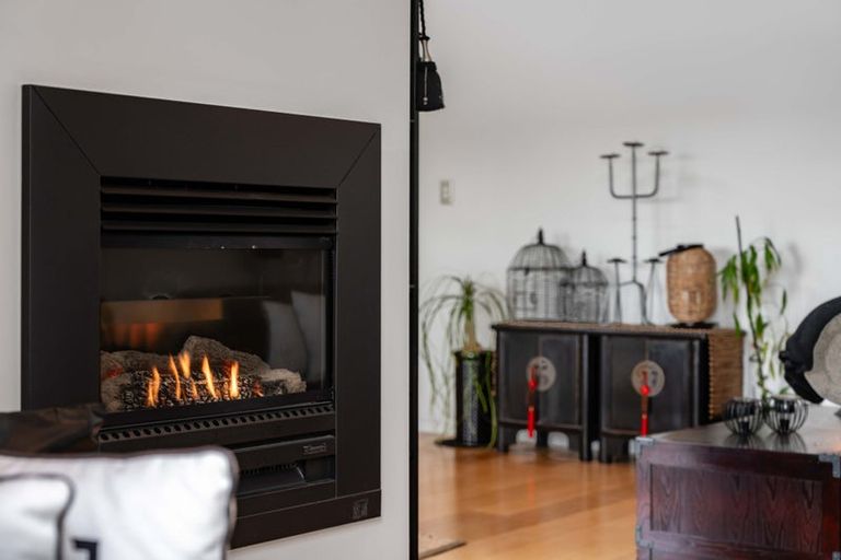 Photo of property in 34 Sunnyhaven Avenue, Beach Haven, Auckland, 0626