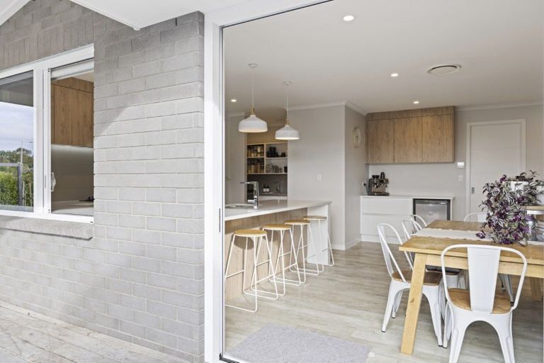 Photo of property in 26 Mike Smith Drive, Cambridge, 3434