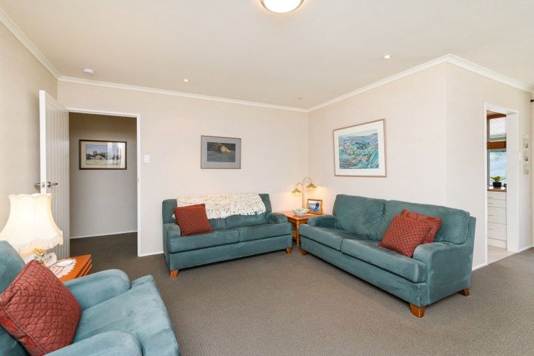 Photo of property in 6 Mudgway Place, Awapuni, Palmerston North, 4412