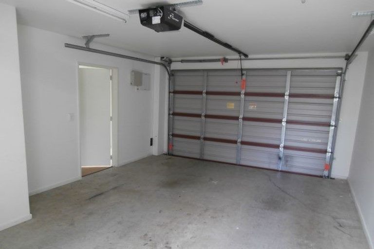 Photo of property in 53 Fairfield Avenue, Addington, Christchurch, 8024