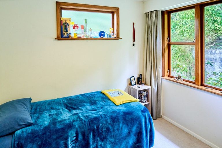 Photo of property in 4 Gaskill Grove, Harbour View, Lower Hutt, 5010
