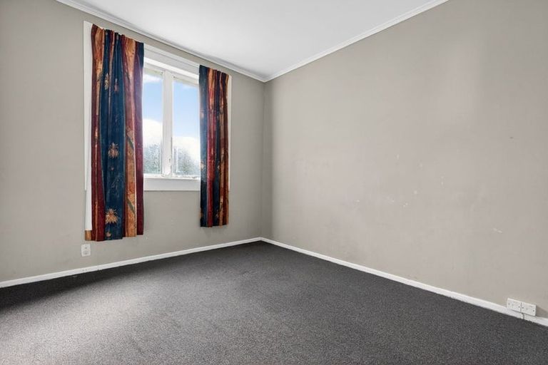 Photo of property in 37 Bruce Road, Glenfield, Auckland, 0629