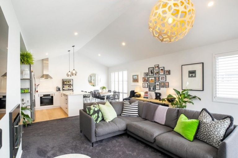 Photo of property in 11 Macaulay Street, Ahuriri, Napier, 4110