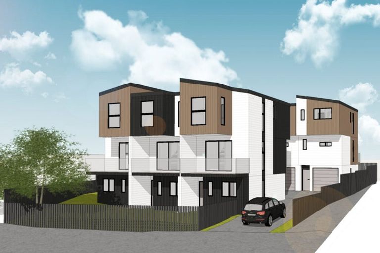 Photo of property in 21 Smythe Road, Henderson, Auckland, 0612