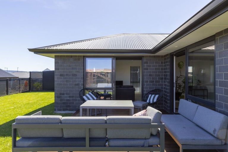 Photo of property in 10 Tatahi Street, Wharewaka, 3330