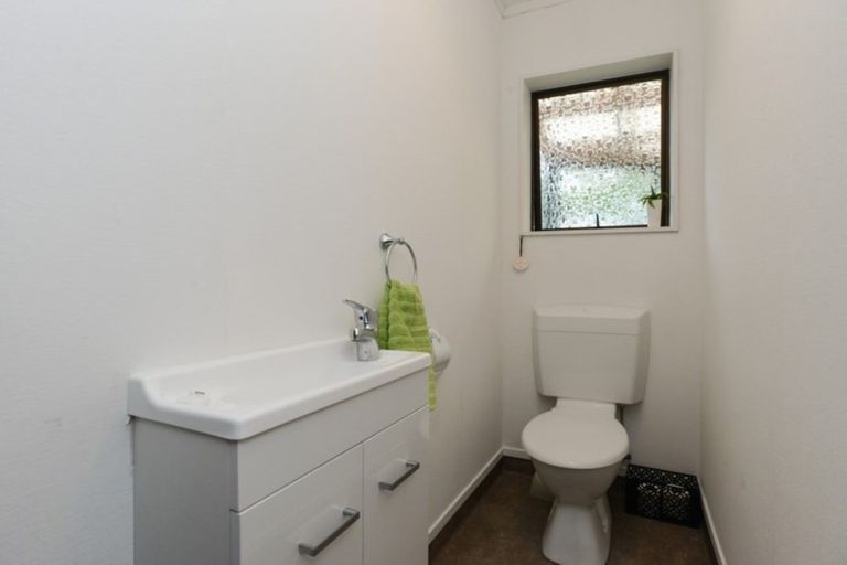 Photo of property in 8 Palmer Place, Parkvale, Hastings, 4122