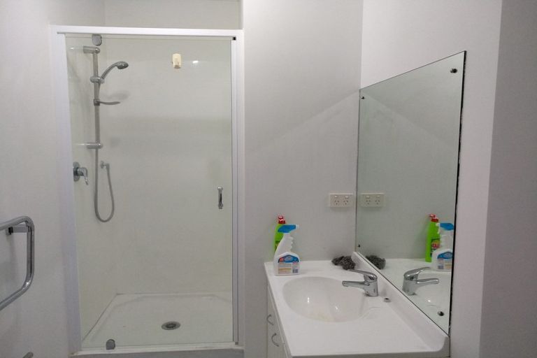 Photo of property in 96 Mountbatten Avenue, Hillcrest, Auckland, 0627