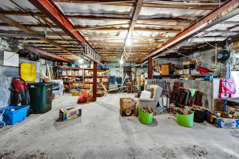 Photo of property in 90 Mill Road, Lower Vogeltown, New Plymouth, 4310