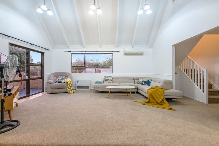 Photo of property in 164 Sturges Road, Henderson, Auckland, 0612