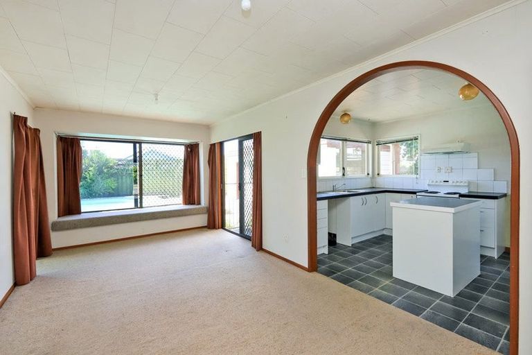 Photo of property in 124 Flaxmere Avenue, Flaxmere, Hastings, 4120