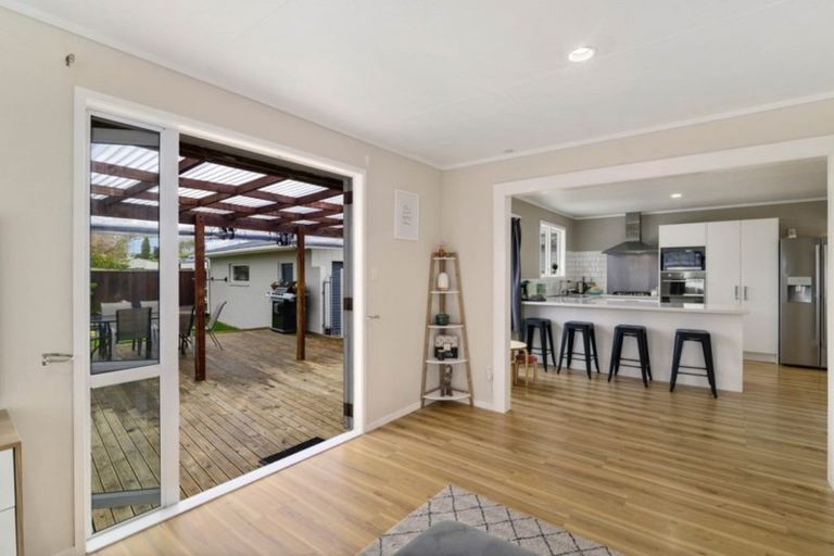 Photo of property in 29 Tennyson Drive, Owhata, Rotorua, 3010