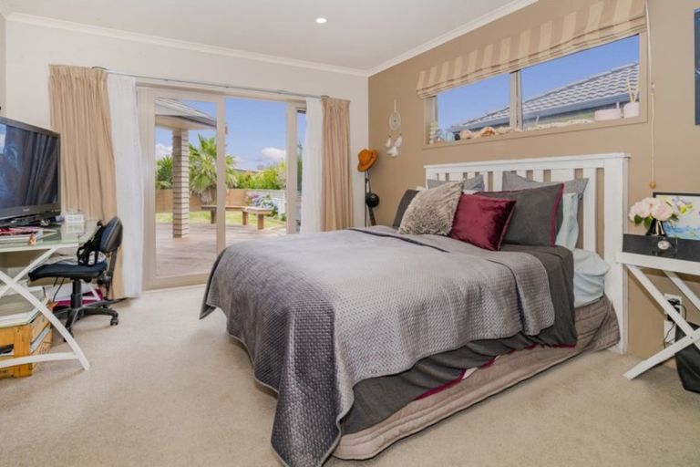 Photo of property in 9 Waitotara Way, Whitianga, 3510