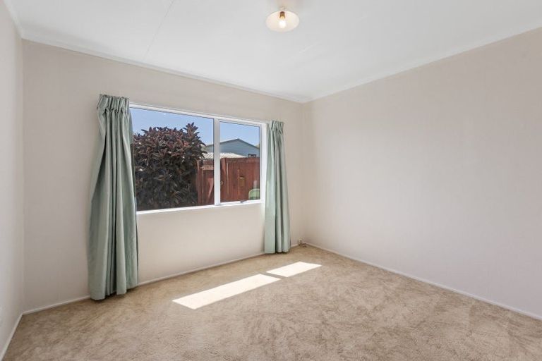 Photo of property in 29/1 Silvan Place, Bell Block, New Plymouth, 4312
