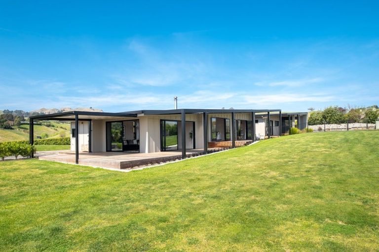 Photo of property in 24 Aintree Road, Havelock North, 4130