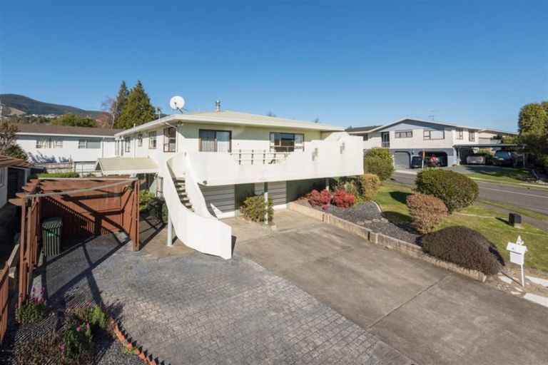 Photo of property in 2 Porritt Place, Stoke, Nelson, 7011