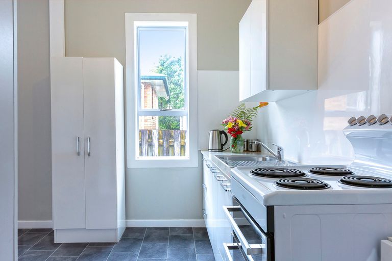 Photo of property in 90 George Street, Tuakau, 2121