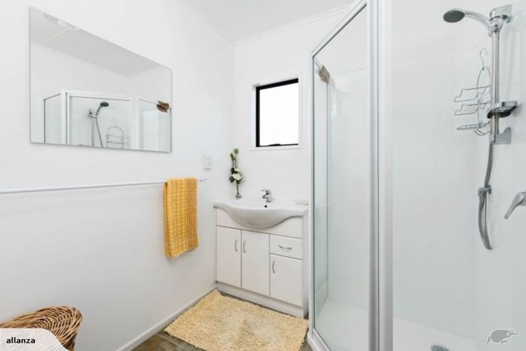 Photo of property in 36 Kingston Street, Albert Town, Wanaka, 9305