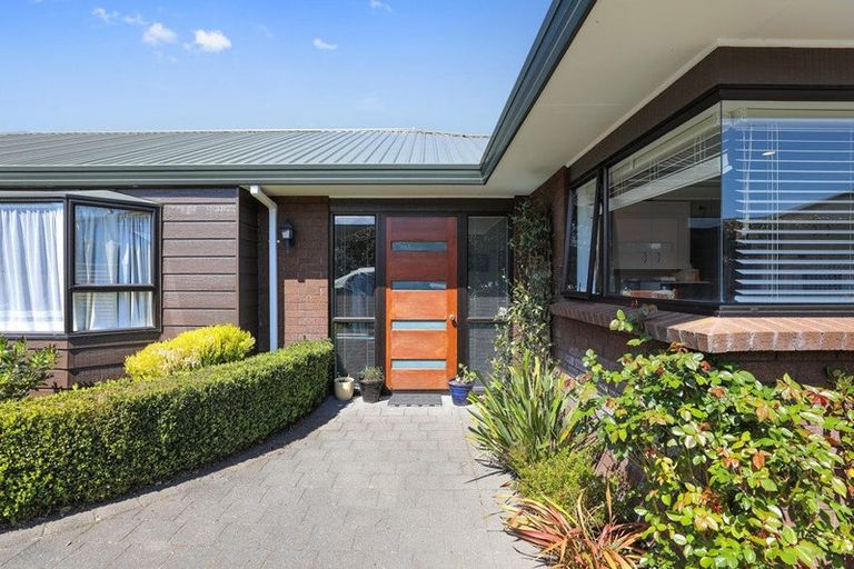 Photo of property in 79 Harvey Street, Waipahihi, Taupo, 3330