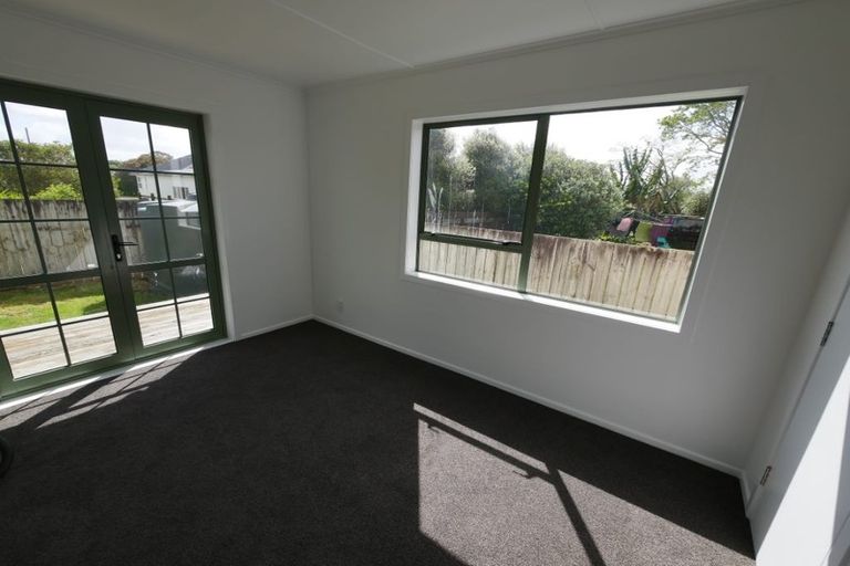 Photo of property in 13a Madill Street, Tuakau, 2121