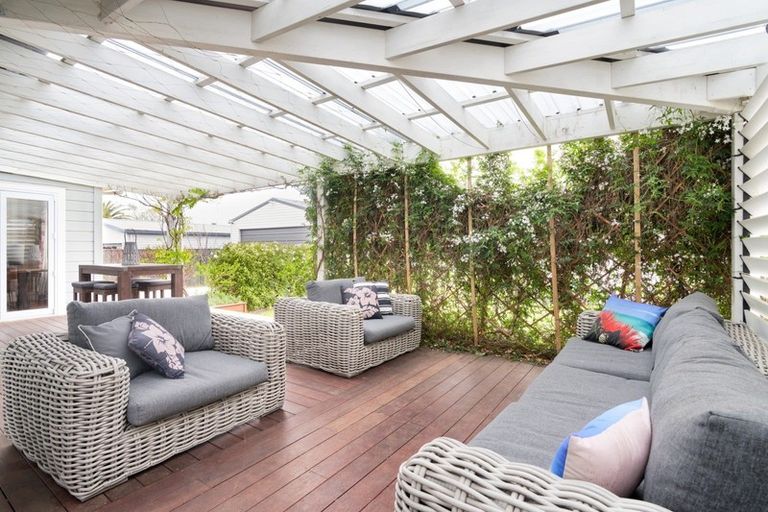 Photo of property in 110 Ikanui Road, Frimley, Hastings, 4120