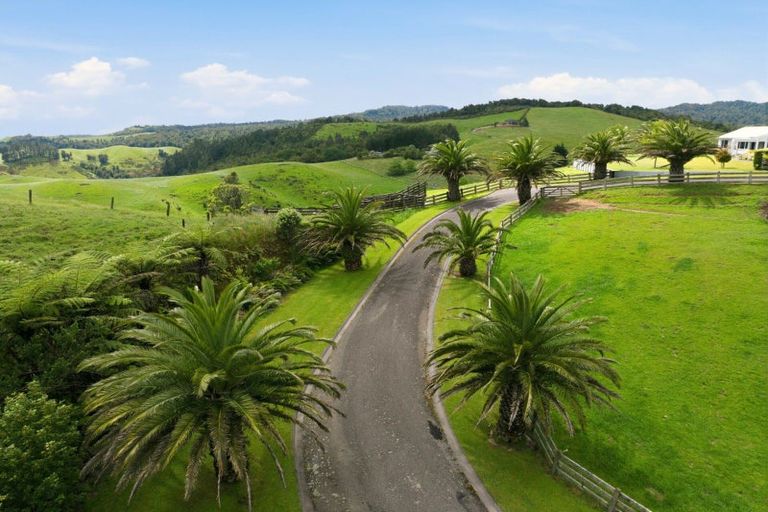 Photo of property in 2a Kaitemako Road, Welcome Bay, Tauranga, 3112