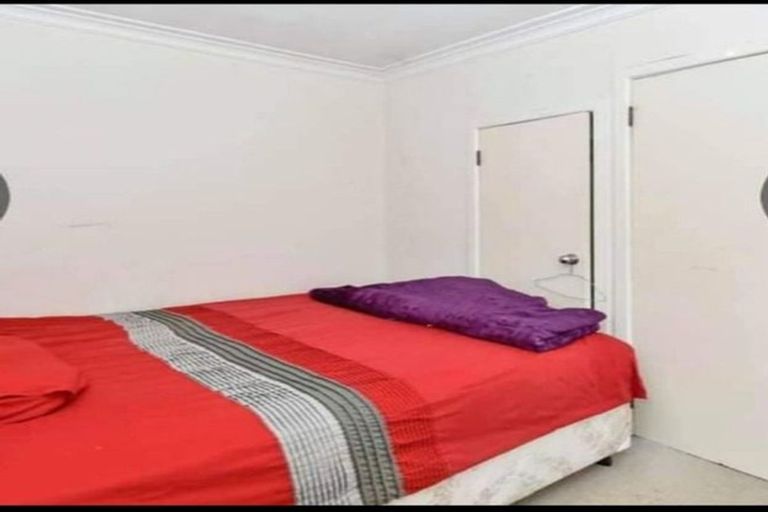 Photo of property in 2/13 Tennessee Avenue, Mangere East, Auckland, 2024