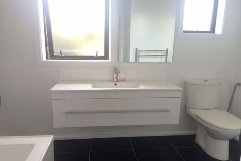 Photo of property in 9b Blairdon Place, Bishopdale, Christchurch, 8053