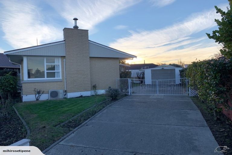 Photo of property in 4 Wolsey Place, Hillmorton, Christchurch, 8025