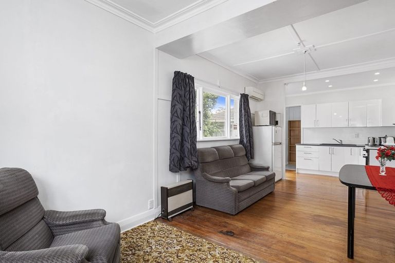 Photo of property in 90 North Road, North East Valley, Dunedin, 9010