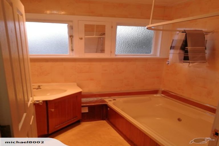 Photo of property in 151 Olliviers Road, Phillipstown, Christchurch, 8011