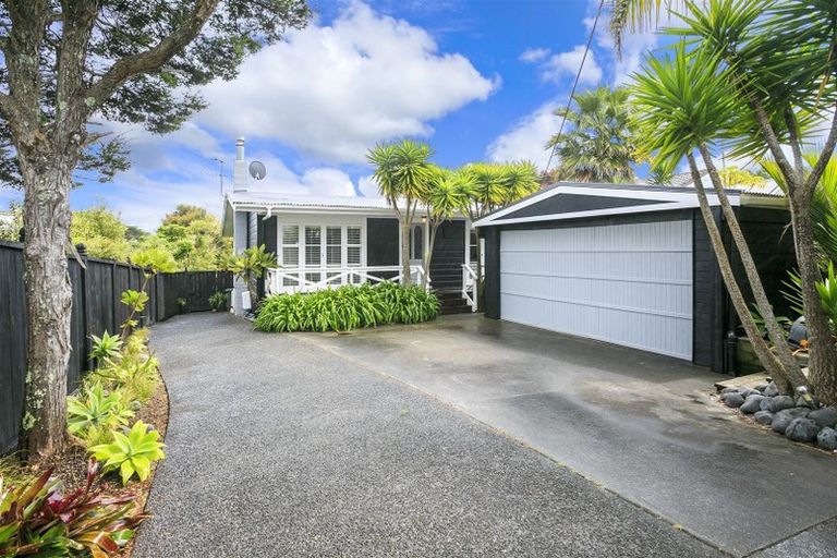 Photo of property in 160 Deep Creek Road, Torbay, Auckland, 0630