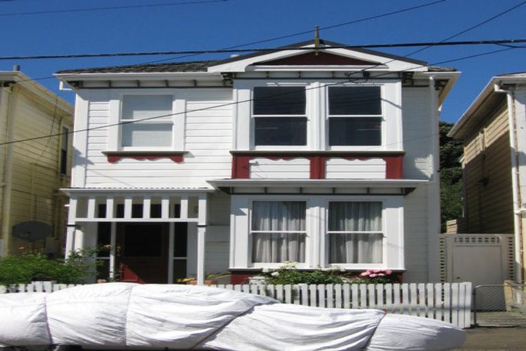 Photo of property in 14 Roy Street, Newtown, Wellington, 6021