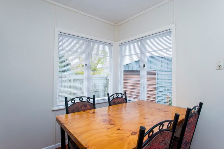 Photo of property in 9 Porter Street, Outer Kaiti, Gisborne, 4010