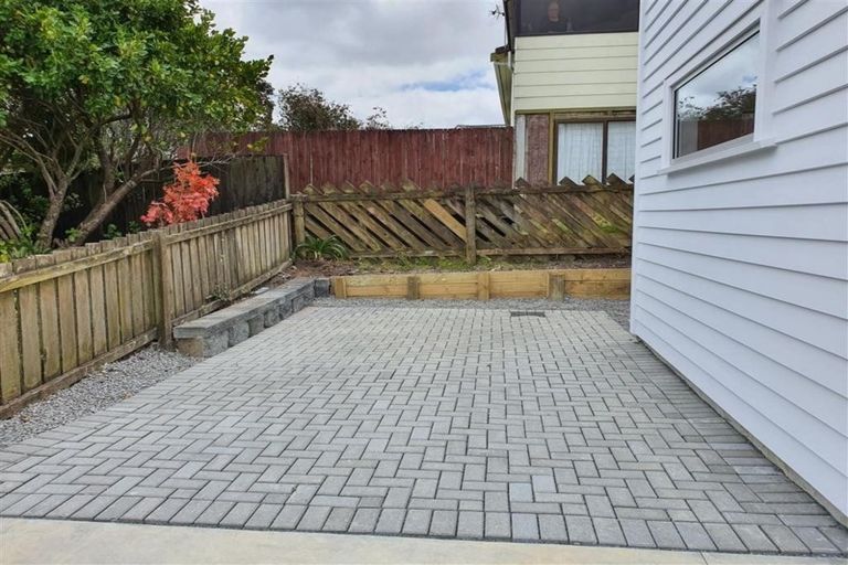 Photo of property in 38b West Harbour Drive, West Harbour, Auckland, 0618