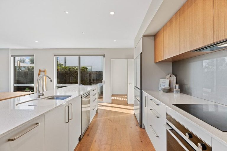 Photo of property in 91 Dover Street, St Albans, Christchurch, 8014