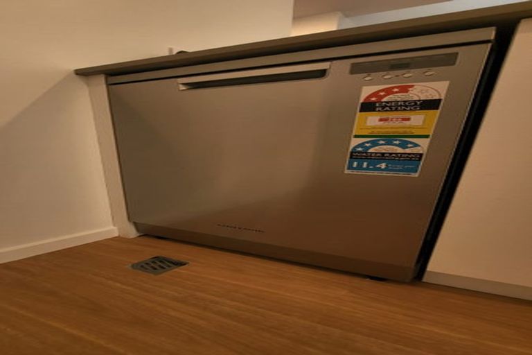 Photo of property in 8/564 High Street, Boulcott, Lower Hutt, 5010