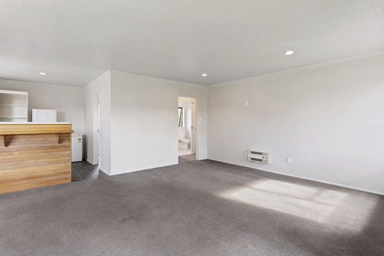 Photo of property in 1b Tyler Street, Rangiora, 7400