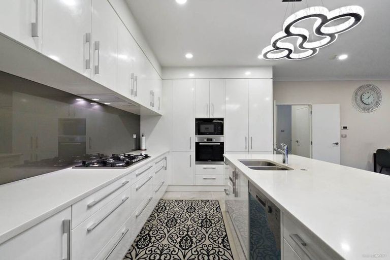 Photo of property in 10 Fong Road, Flat Bush, Auckland, 2019